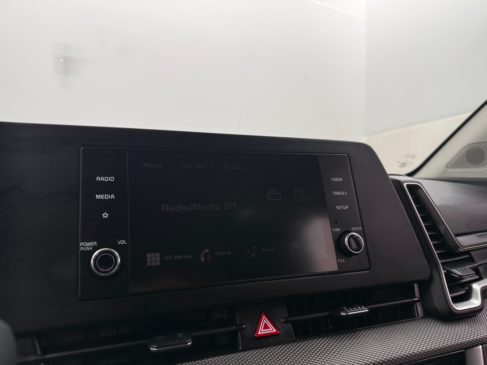 Thumbnail: 2023 Kia Sportage - 4