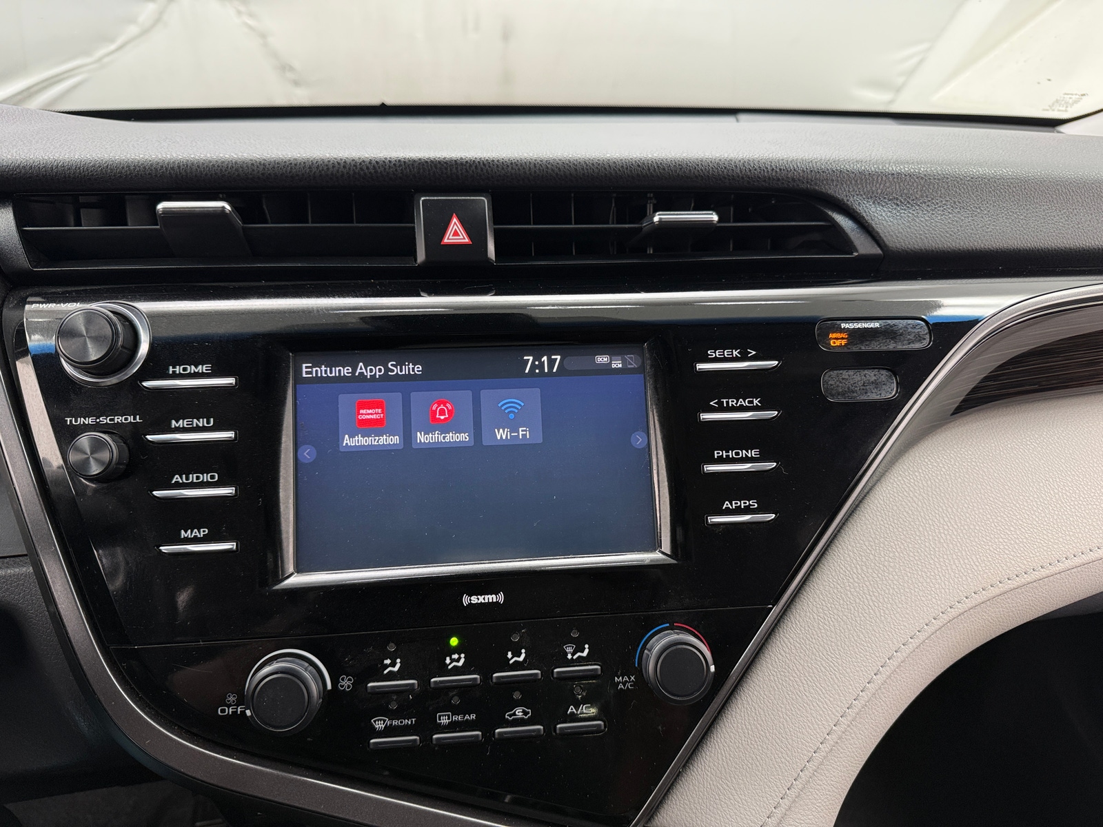 Thumbnail: 2020 Toyota Camry - 4