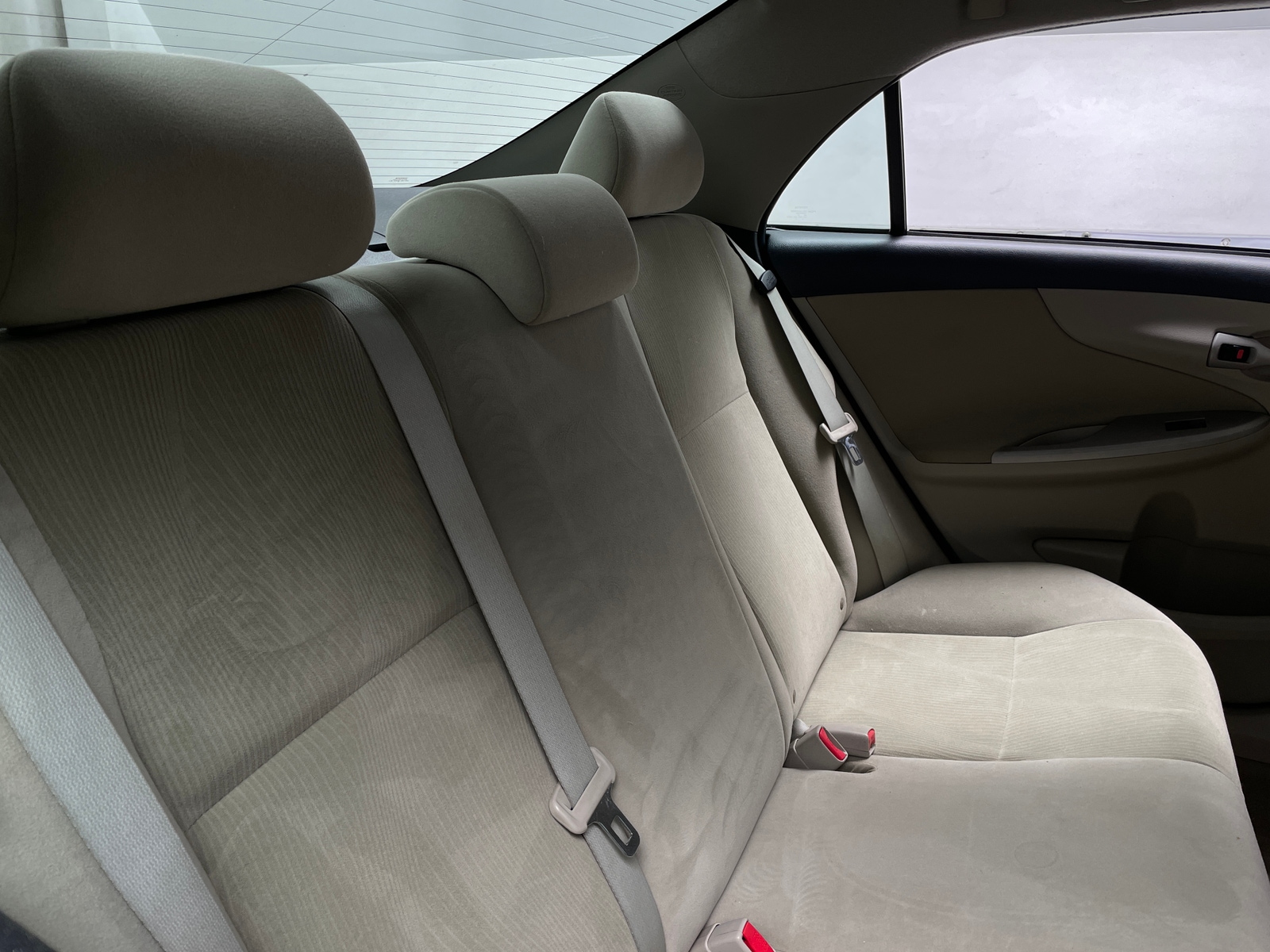 Thumbnail: 2013 Toyota Corolla - 6