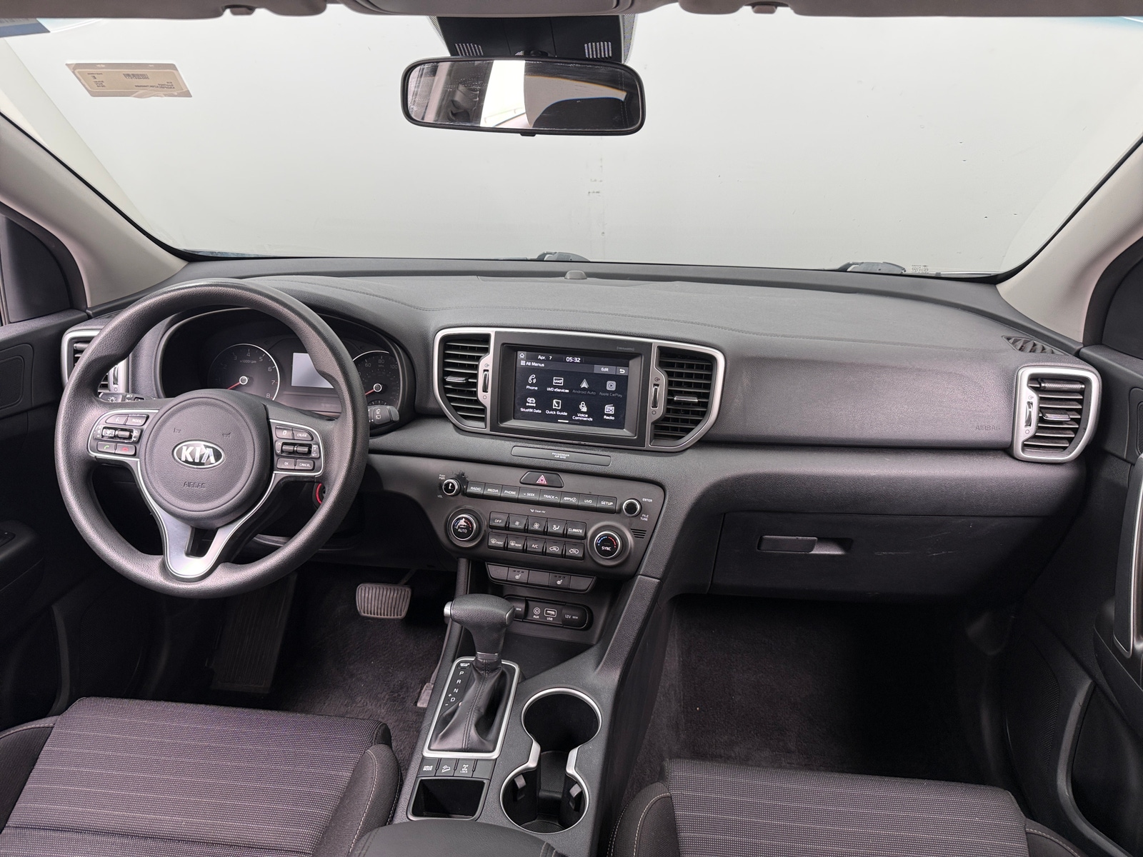 Thumbnail: 2019 Kia Sportage - 3