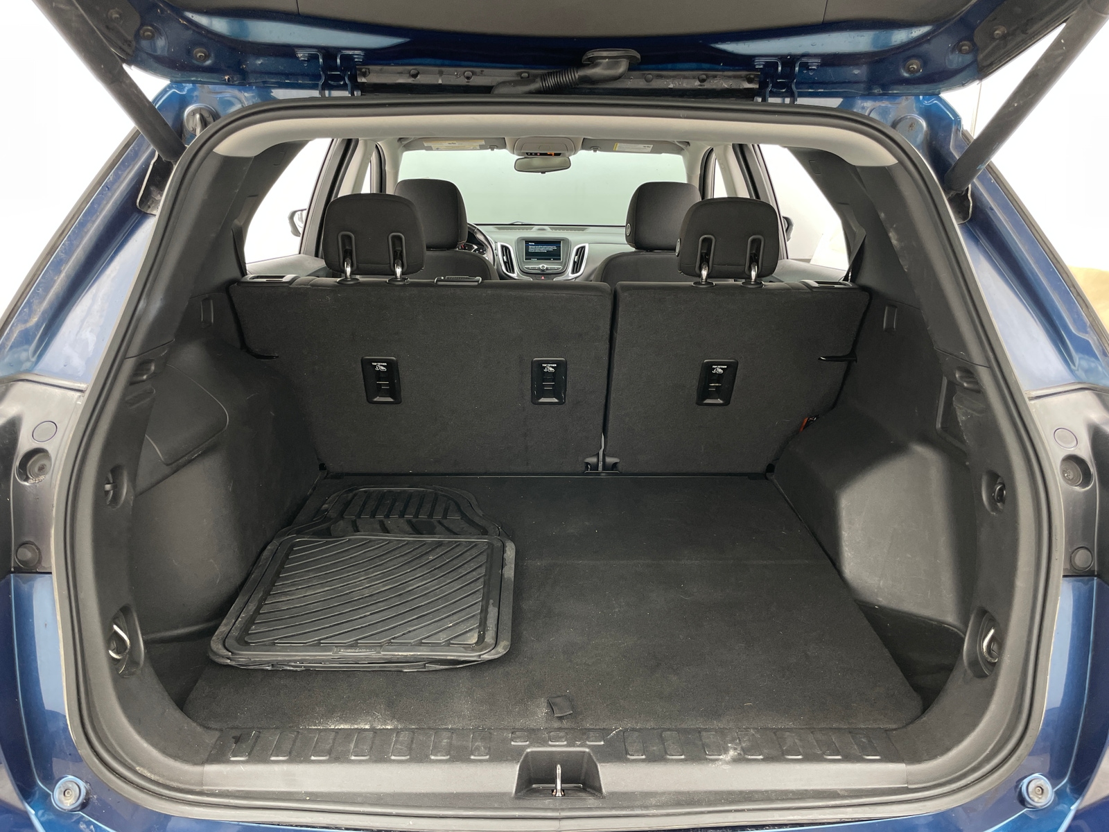 Thumbnail: 2019 Chevrolet Equinox - 7