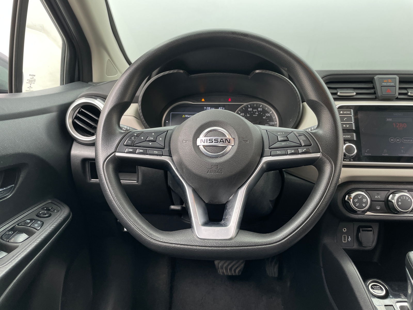 Thumbnail: 2021 Nissan Versa - 5