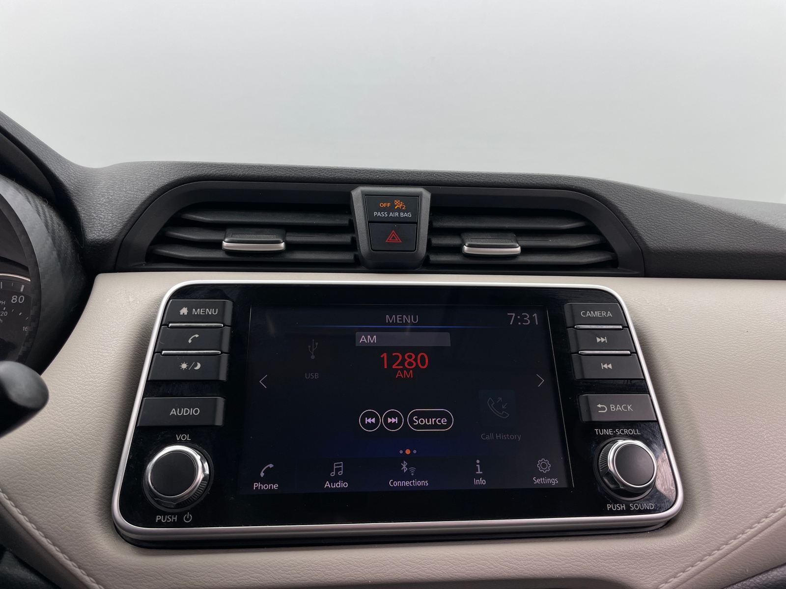 Thumbnail: 2021 Nissan Versa - 4