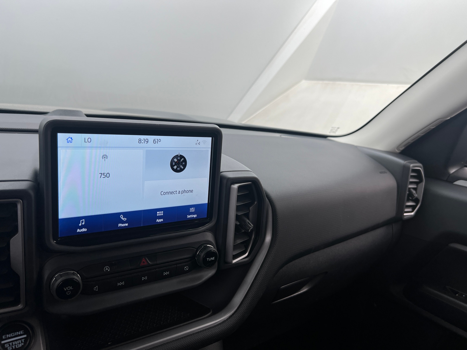 Thumbnail: 2022 Ford Bronco Sport - 4