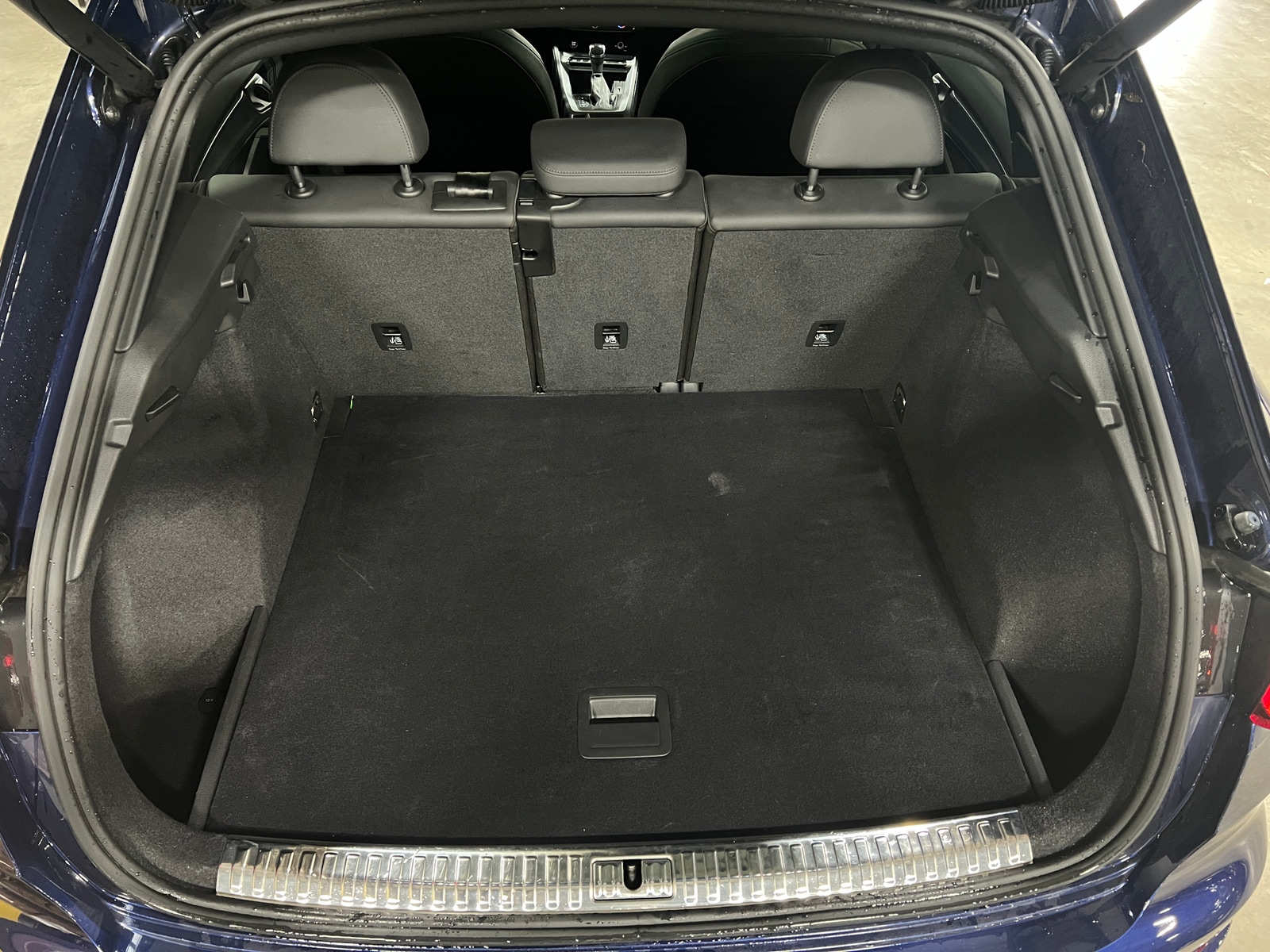 Thumbnail: 2021 Audi Q3 - 6