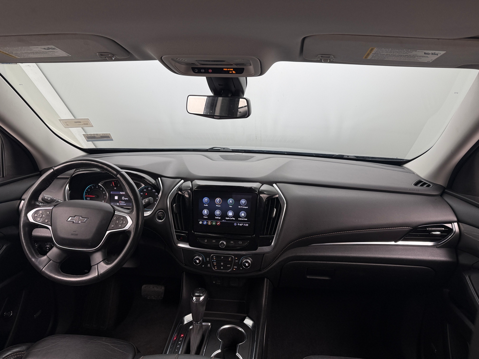 Thumbnail: 2020 Chevrolet Traverse - 2