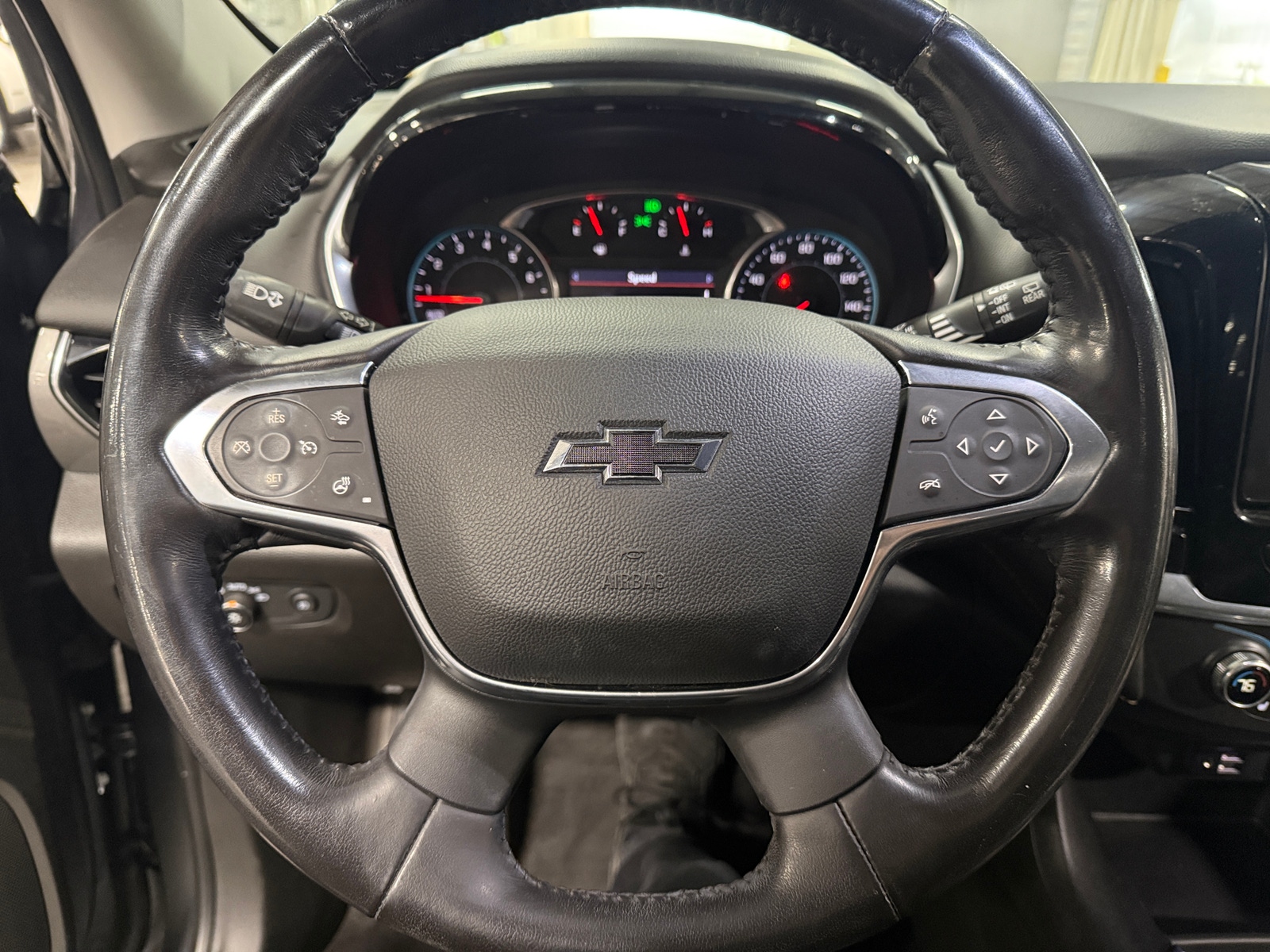 Thumbnail: 2020 Chevrolet Traverse - 4