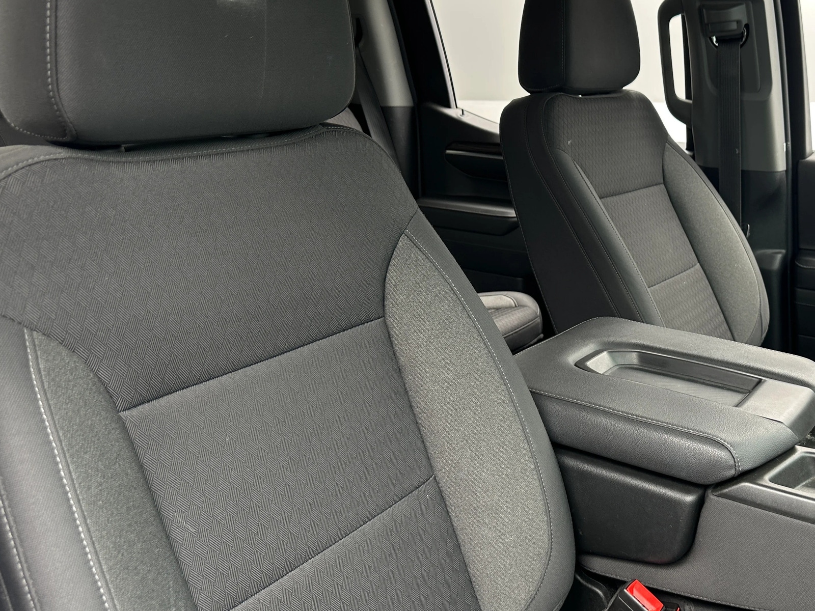 Thumbnail: 2022 Chevrolet Silverado 1500 - 2