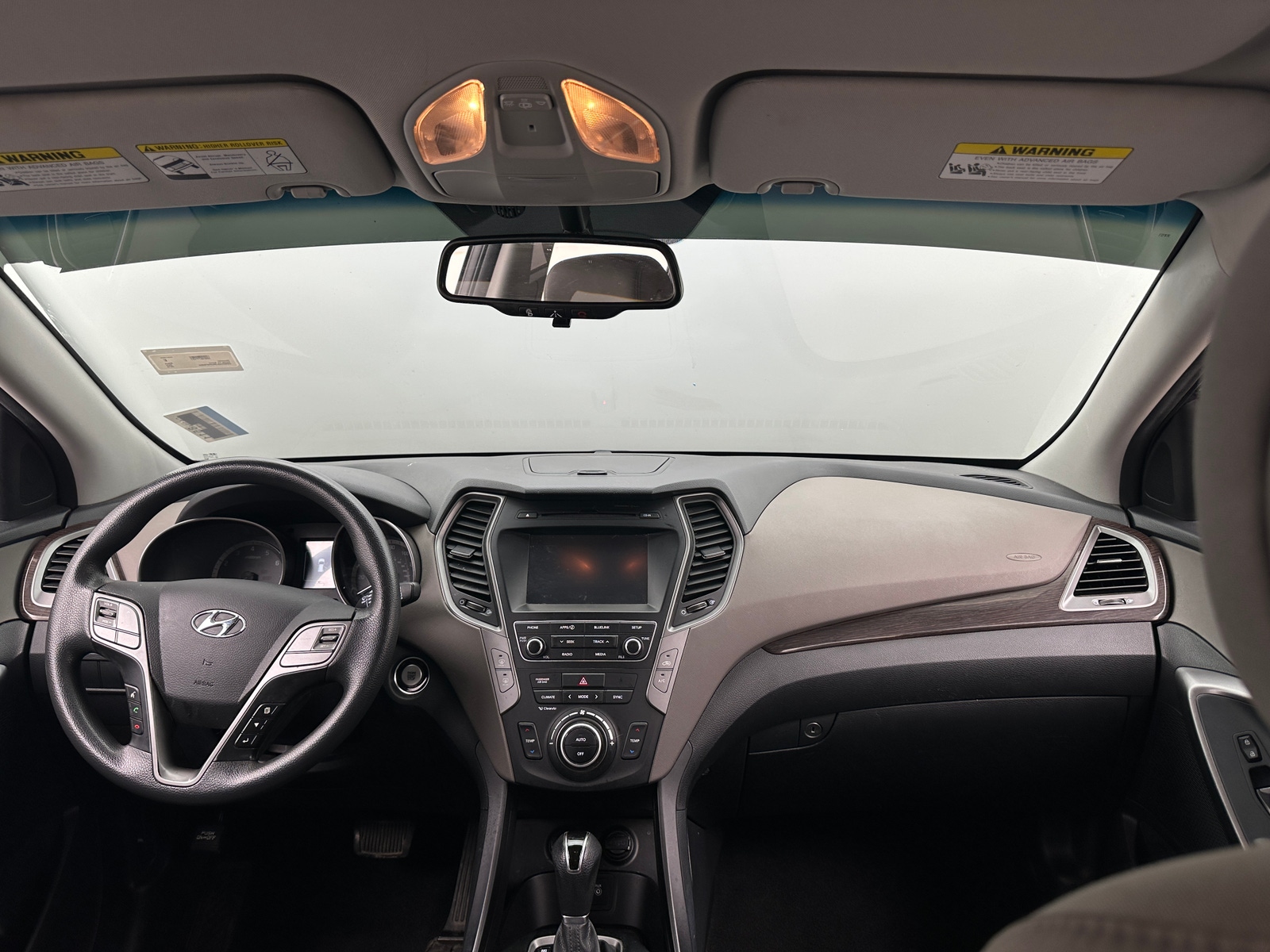 Thumbnail: 2018 Hyundai Santa Fe - 3