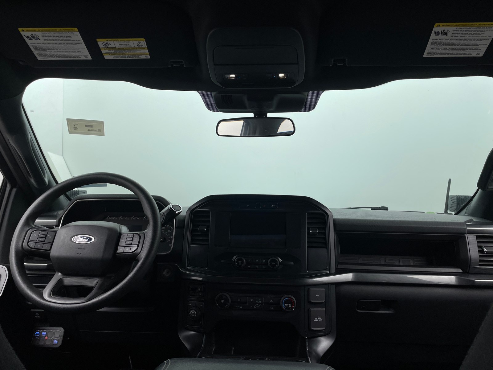 Thumbnail: 2022 Ford Econoline - 3