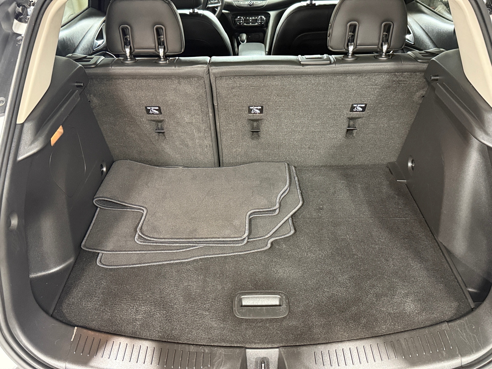 Thumbnail: 2022 Buick Encore GX - 6