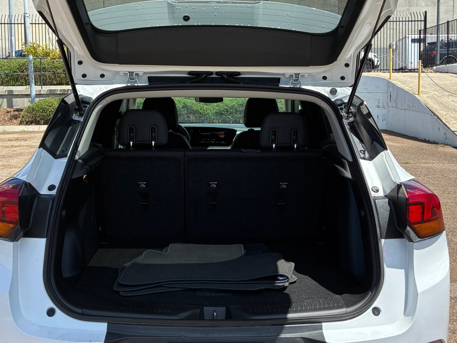 Thumbnail: 2025 Buick Encore GX - 6
