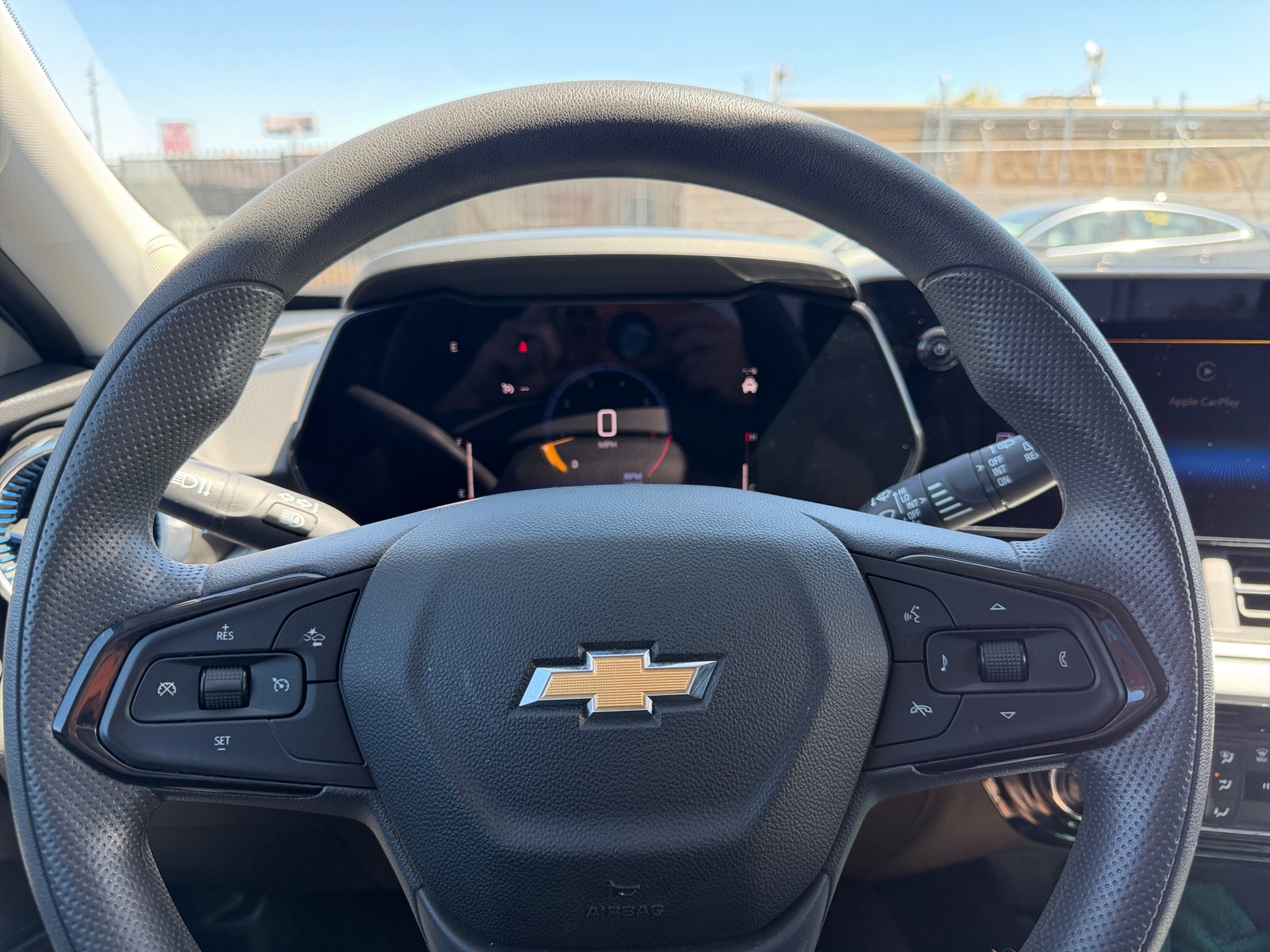 Thumbnail: 2025 Chevrolet Trax - 5