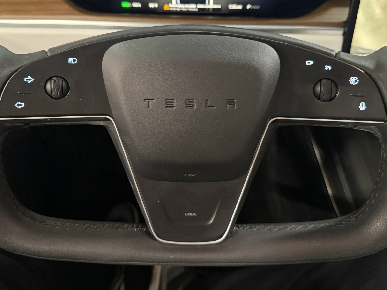 Thumbnail: 2023 Tesla Model S - 4
