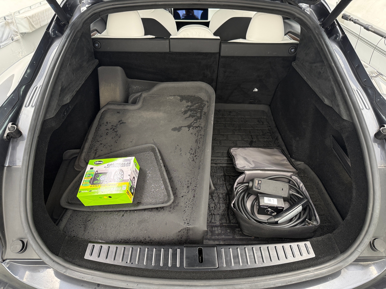 Thumbnail: 2023 Tesla Model S - 6