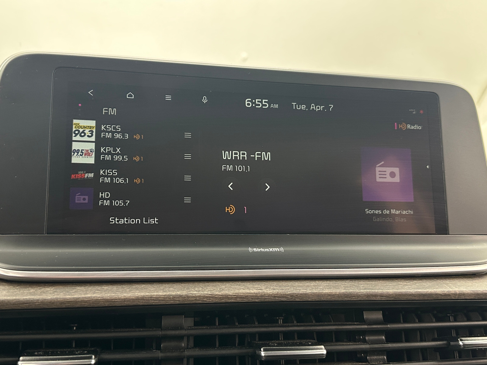 Thumbnail: 2022 Kia Telluride - 3