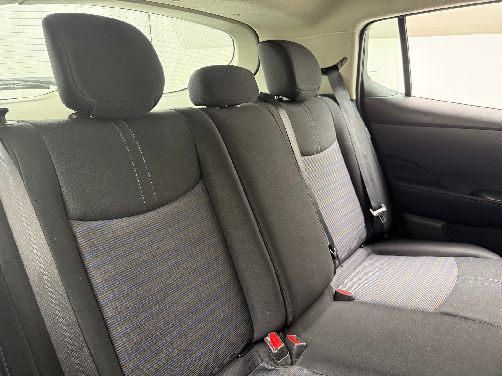 Thumbnail: 2023 Nissan Leaf - 6