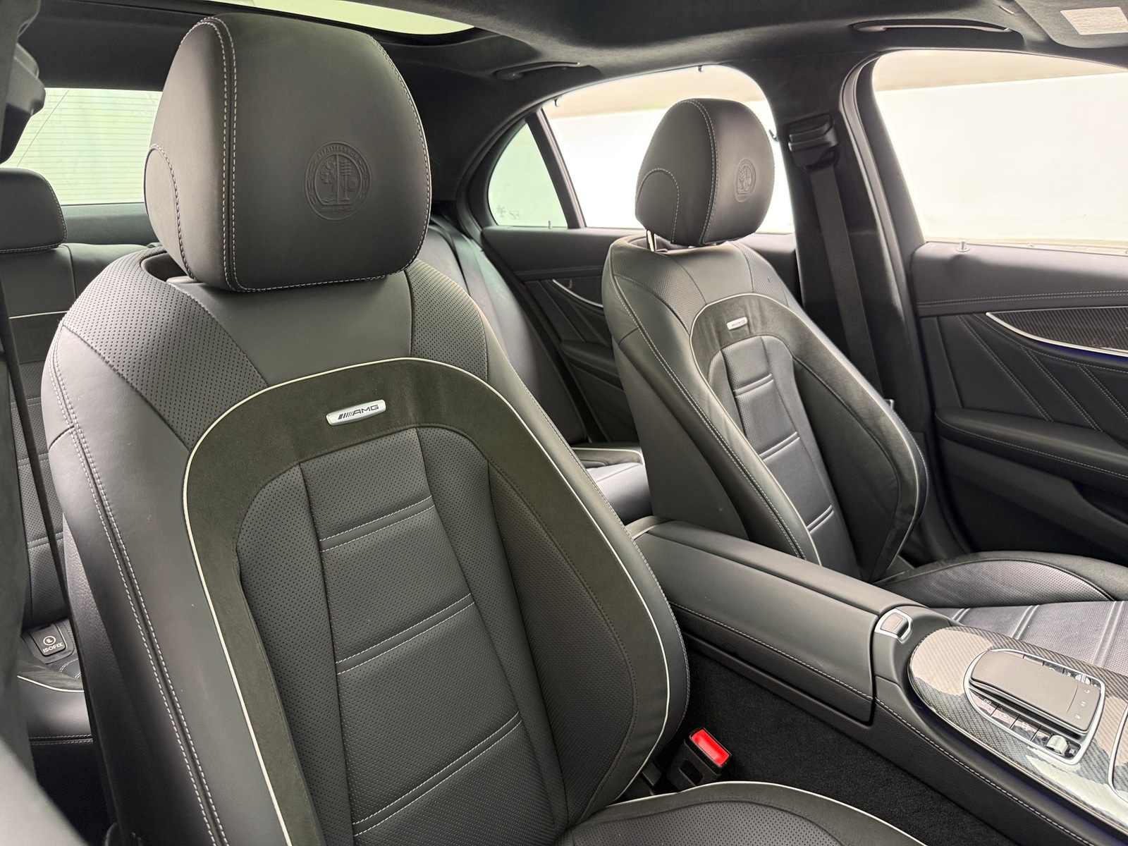 Thumbnail: 2021 Mercedes-Benz E-Class - 2