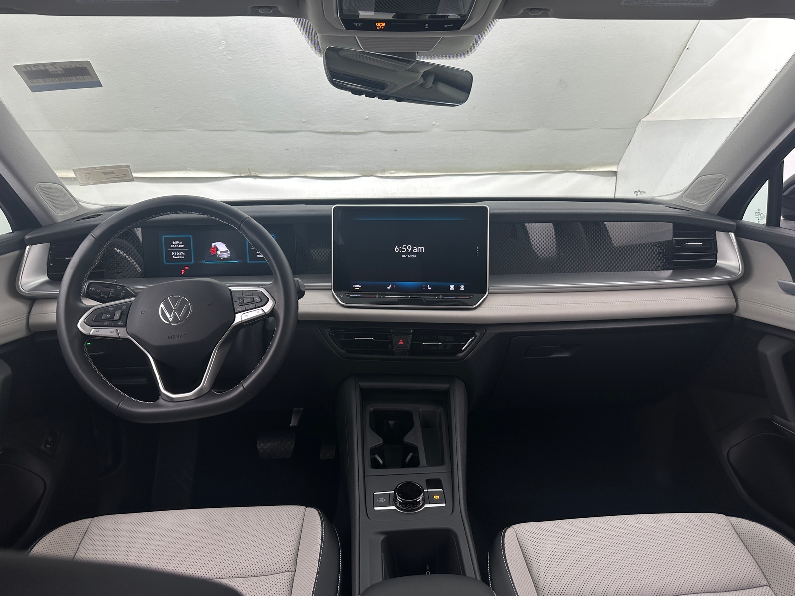 Thumbnail: 2025 Volkswagen Tiguan - 2