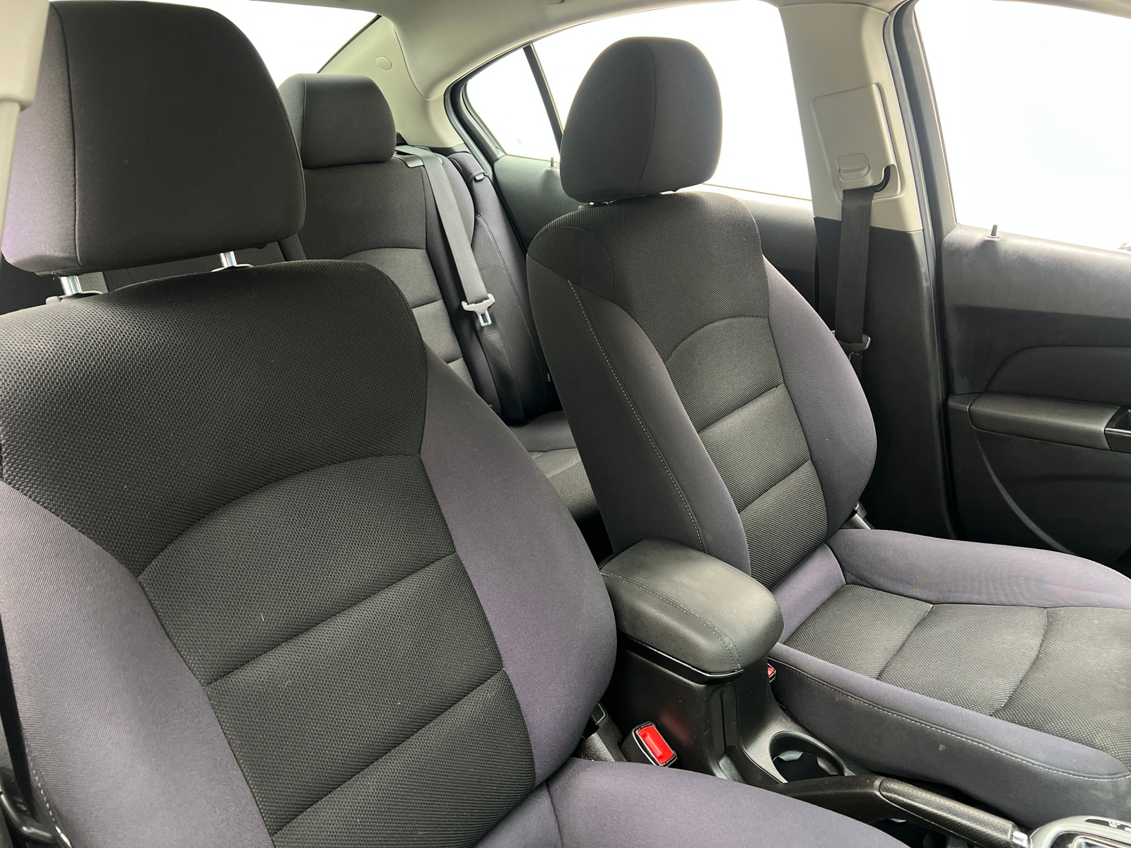 Thumbnail: 2014 Chevrolet Cruze - 2