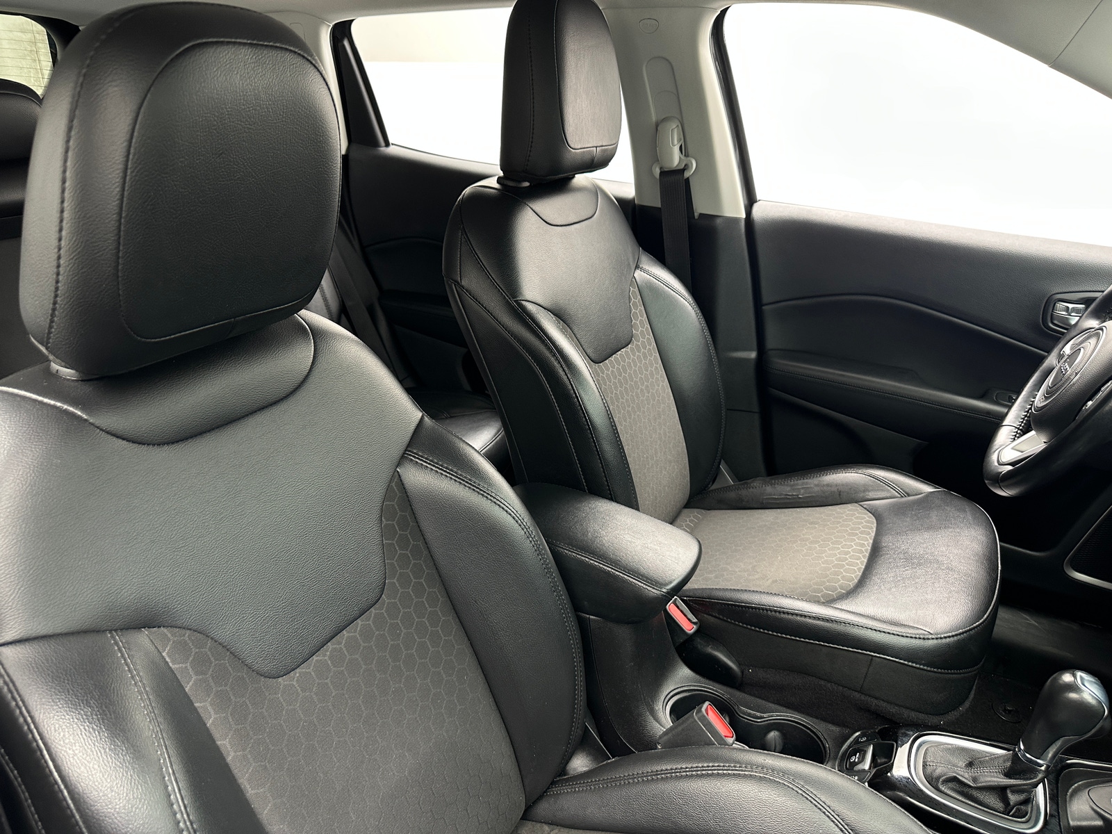 Thumbnail: 2020 Jeep Compass - 2