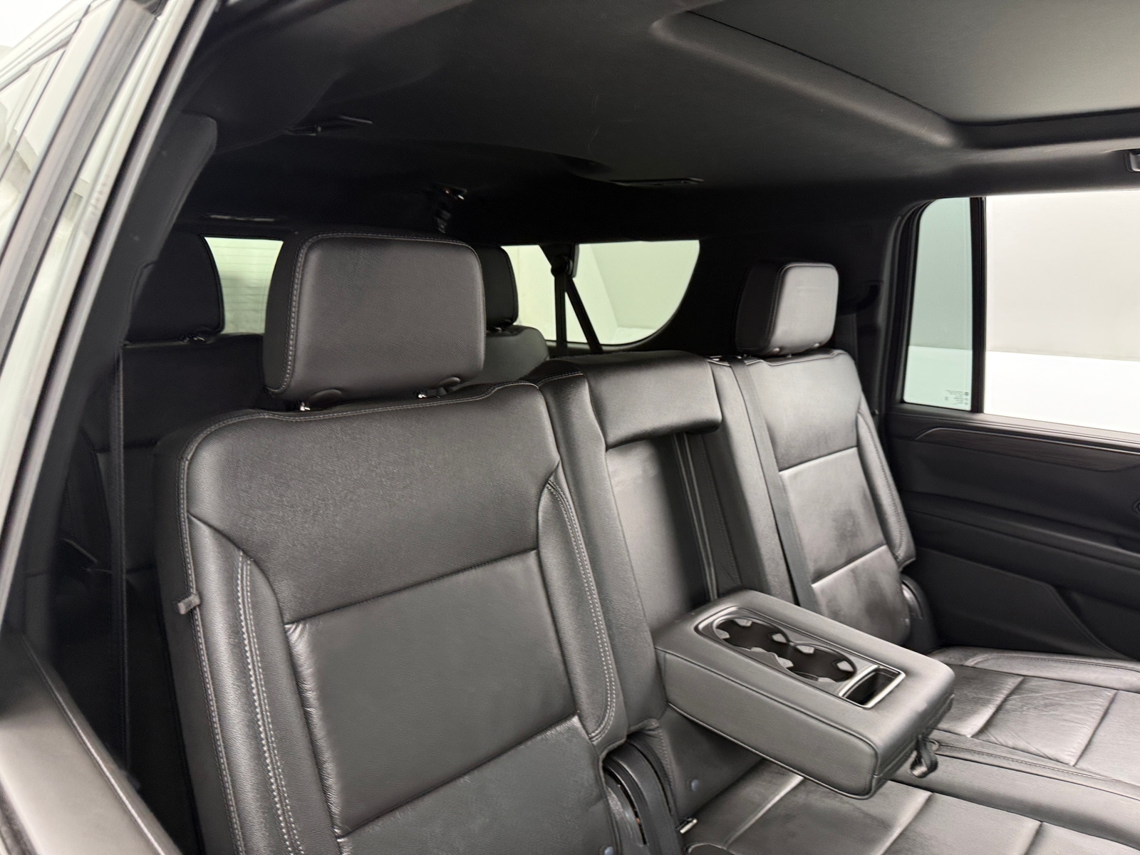 Thumbnail: 2021 Chevrolet Suburban - 5