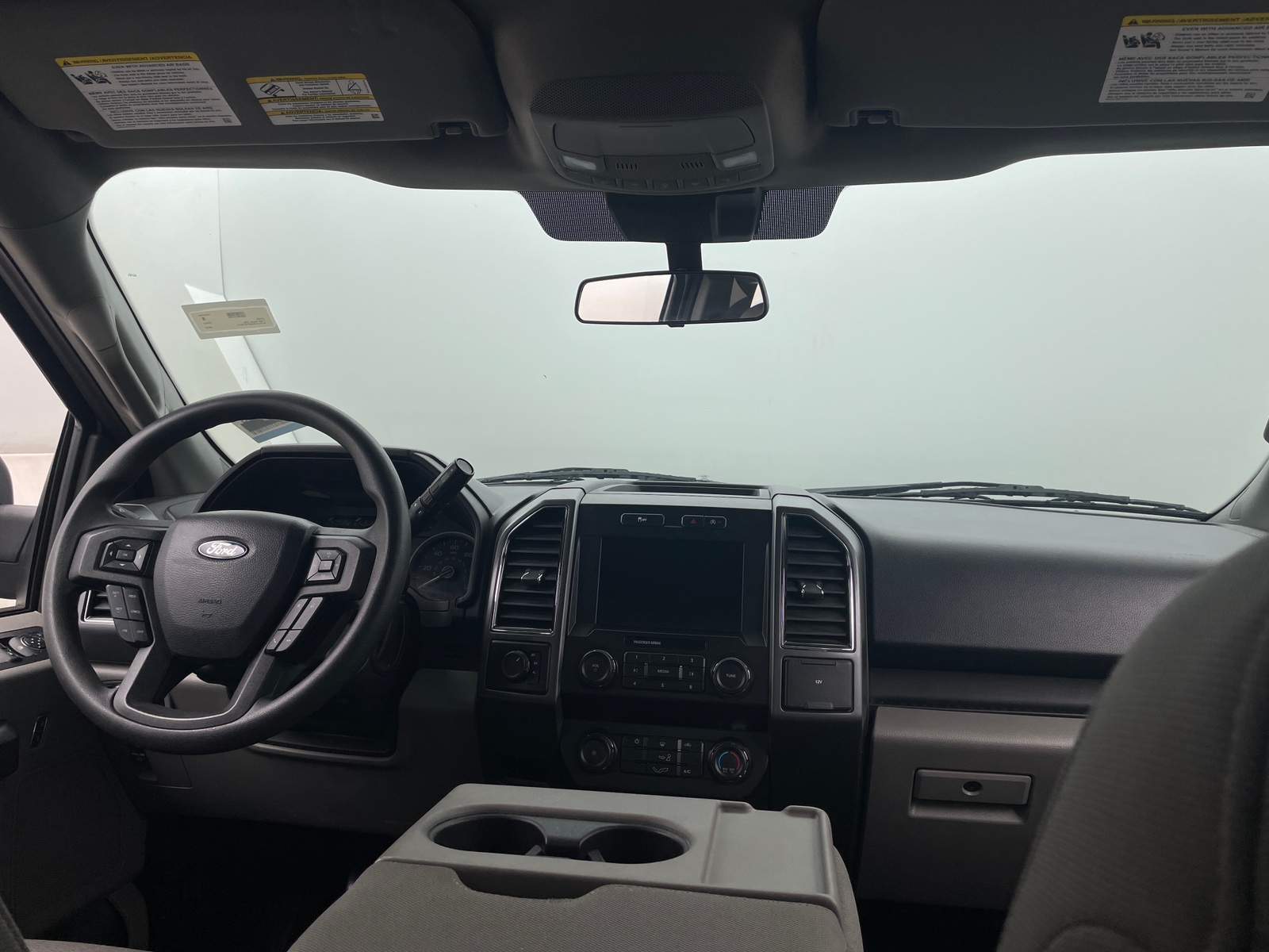 Thumbnail: 2019 Ford Econoline - 3