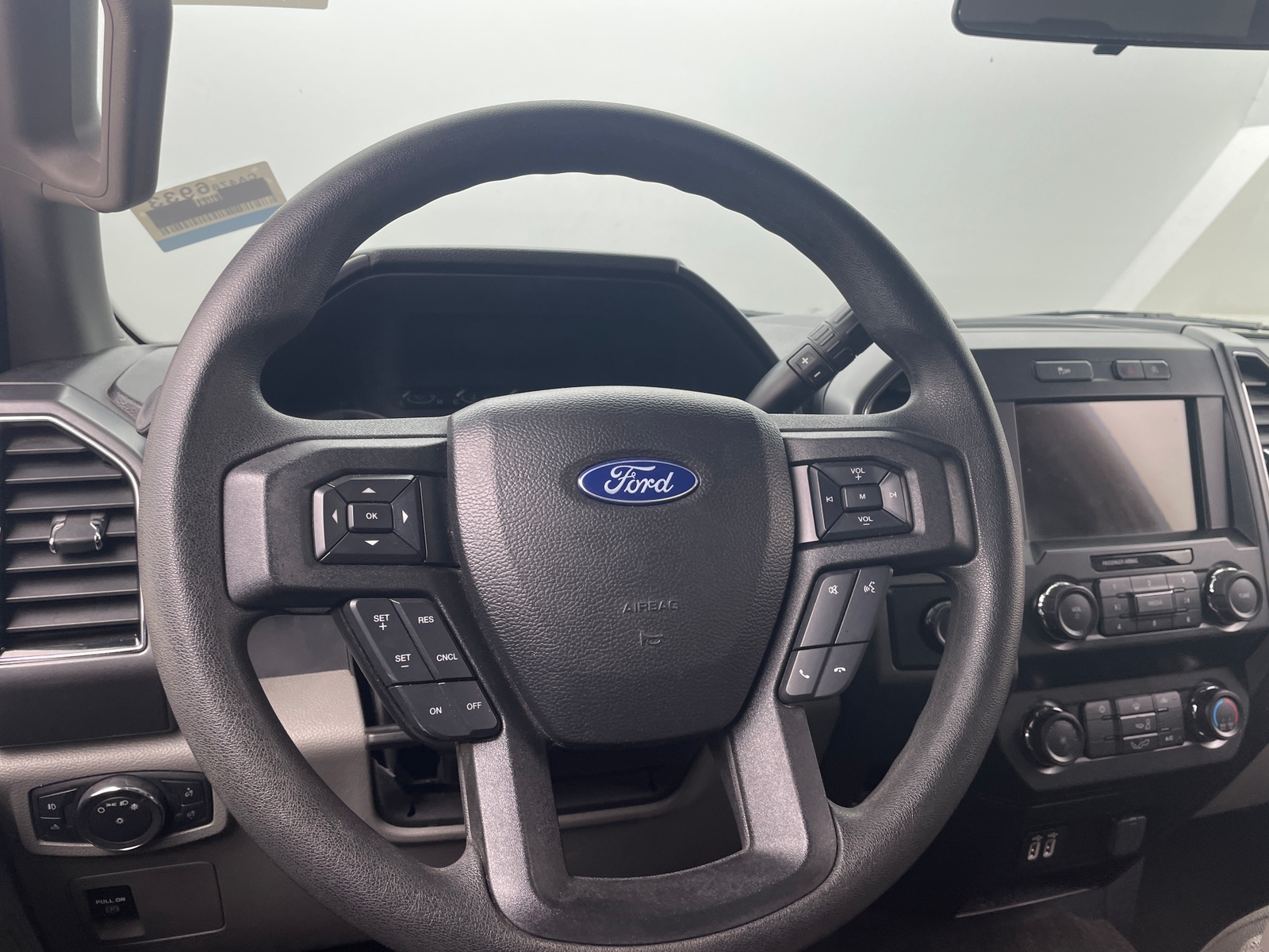 Thumbnail: 2019 Ford Econoline - 5