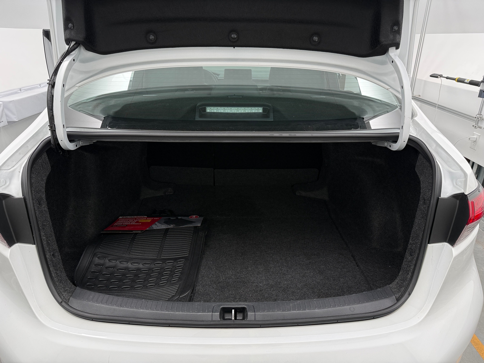 Thumbnail: 2025 Toyota Corolla - 7