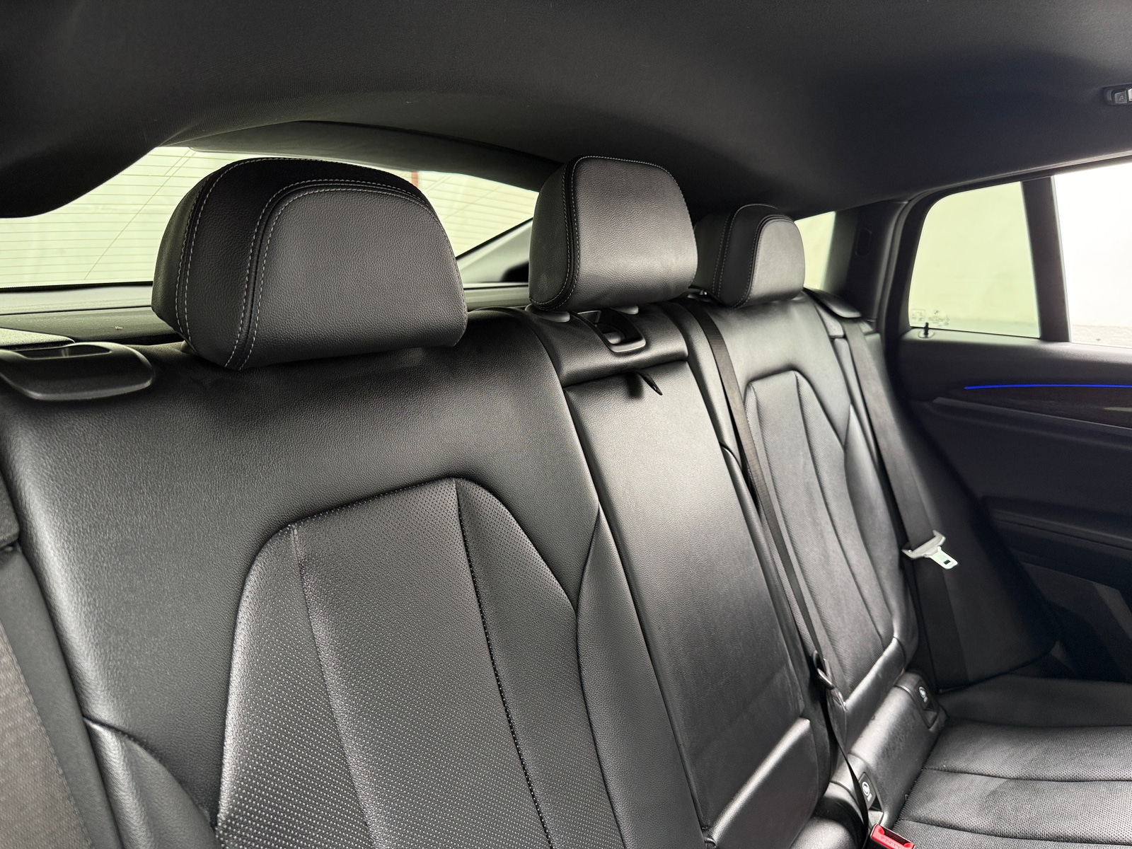 Thumbnail: 2023 BMW X4 - 5