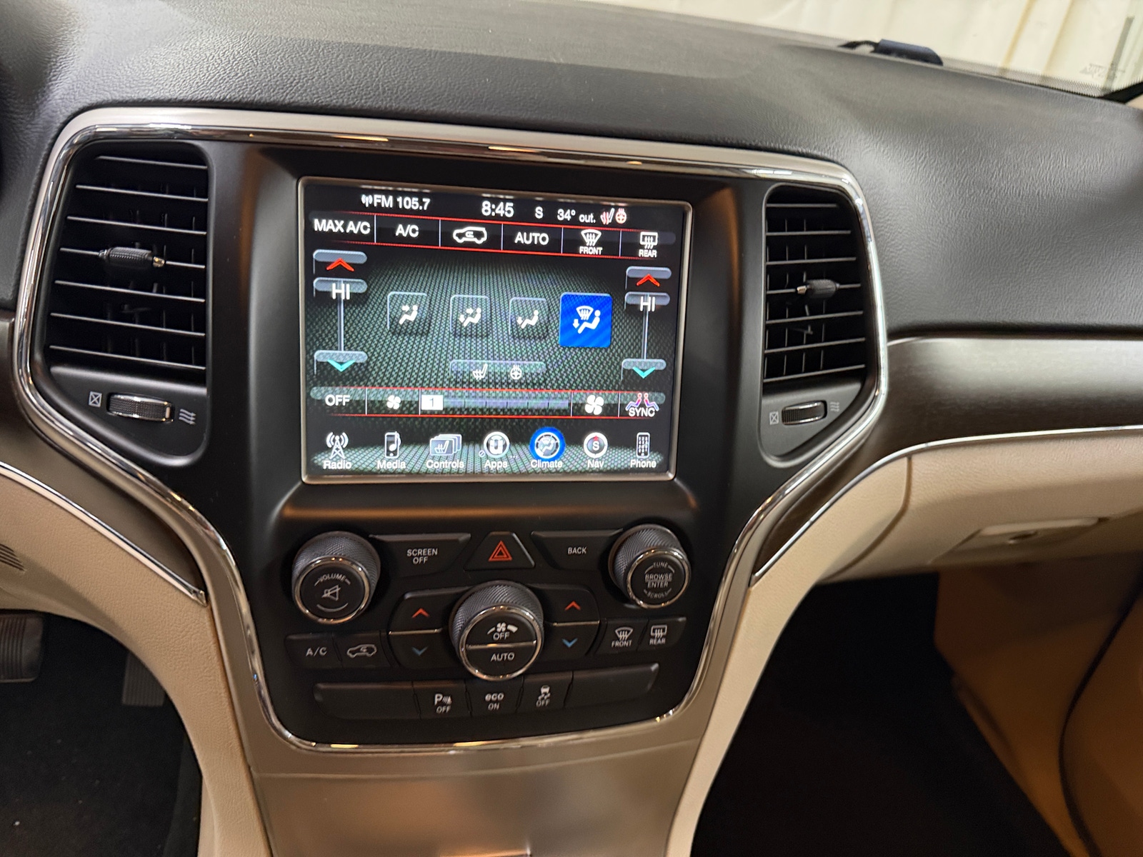 Thumbnail: 2015 Jeep Grand Cherokee - 3