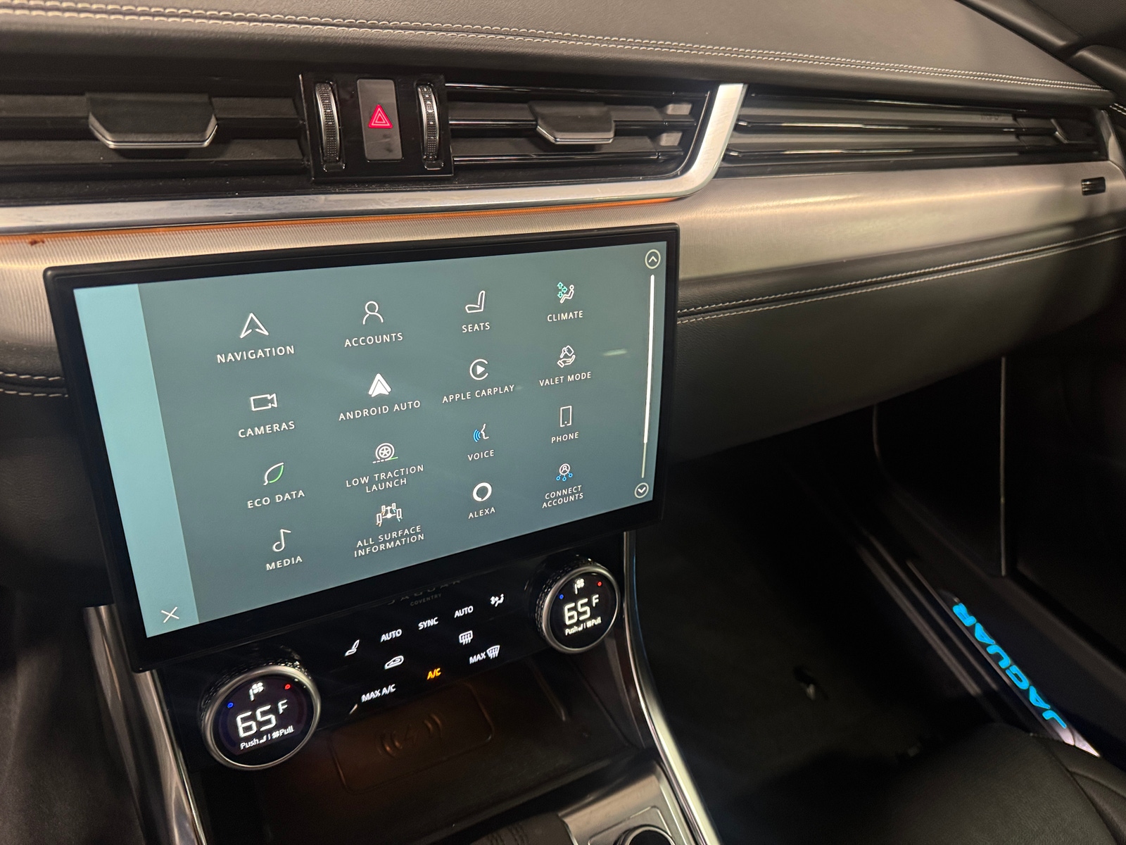 Thumbnail: 2021 Jaguar XF - 3