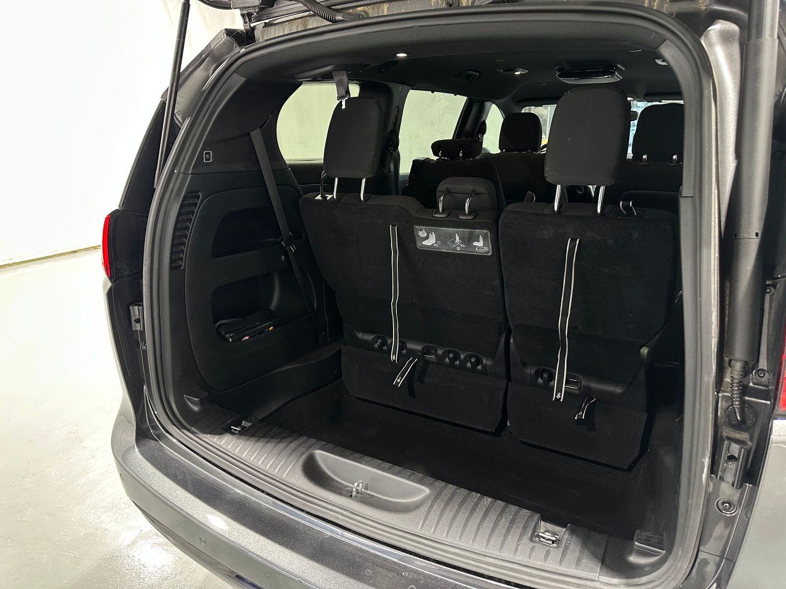 Thumbnail: 2020 Chrysler Pacifica - 7