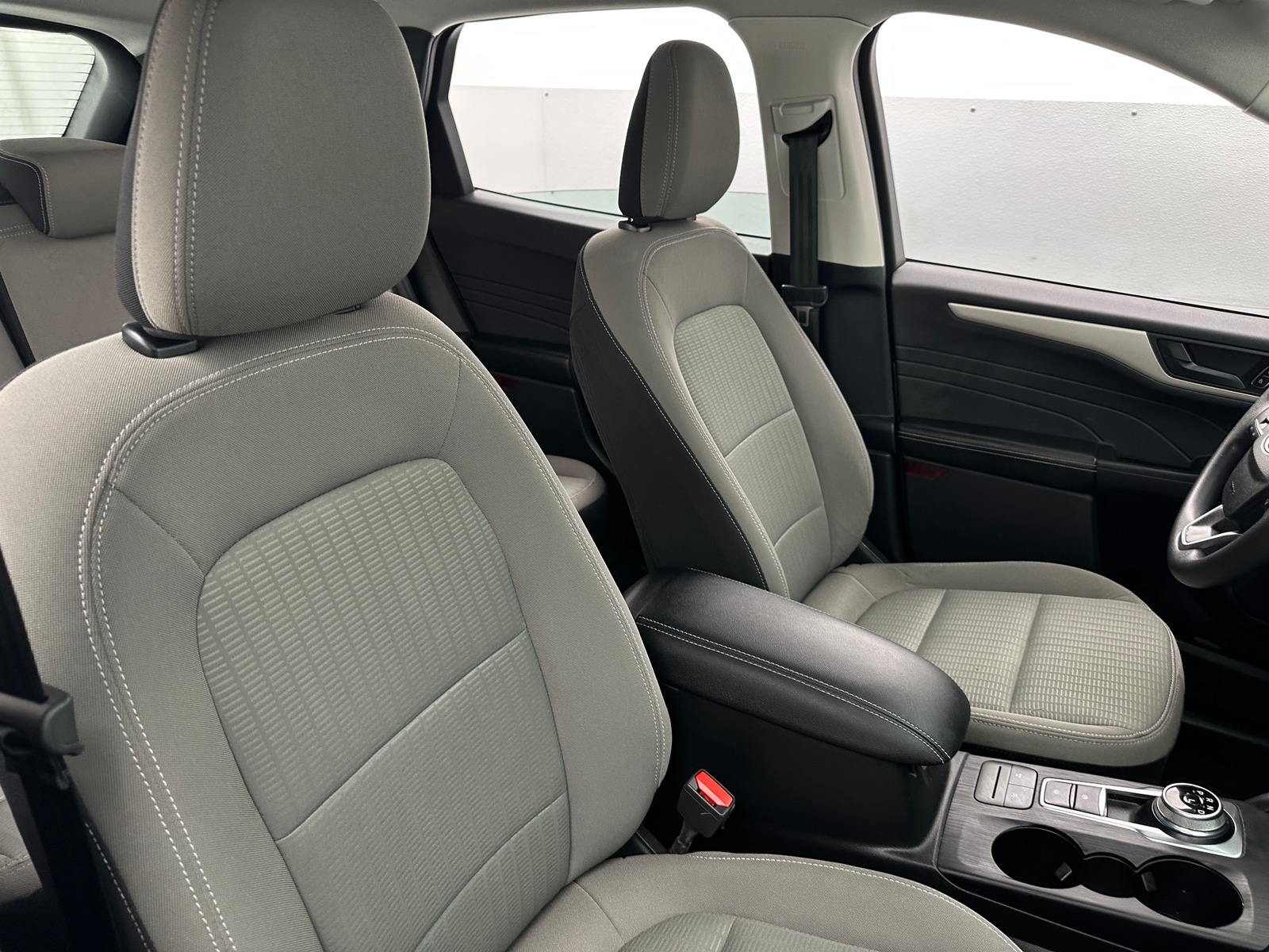 Thumbnail: 2022 Ford Escape - 2