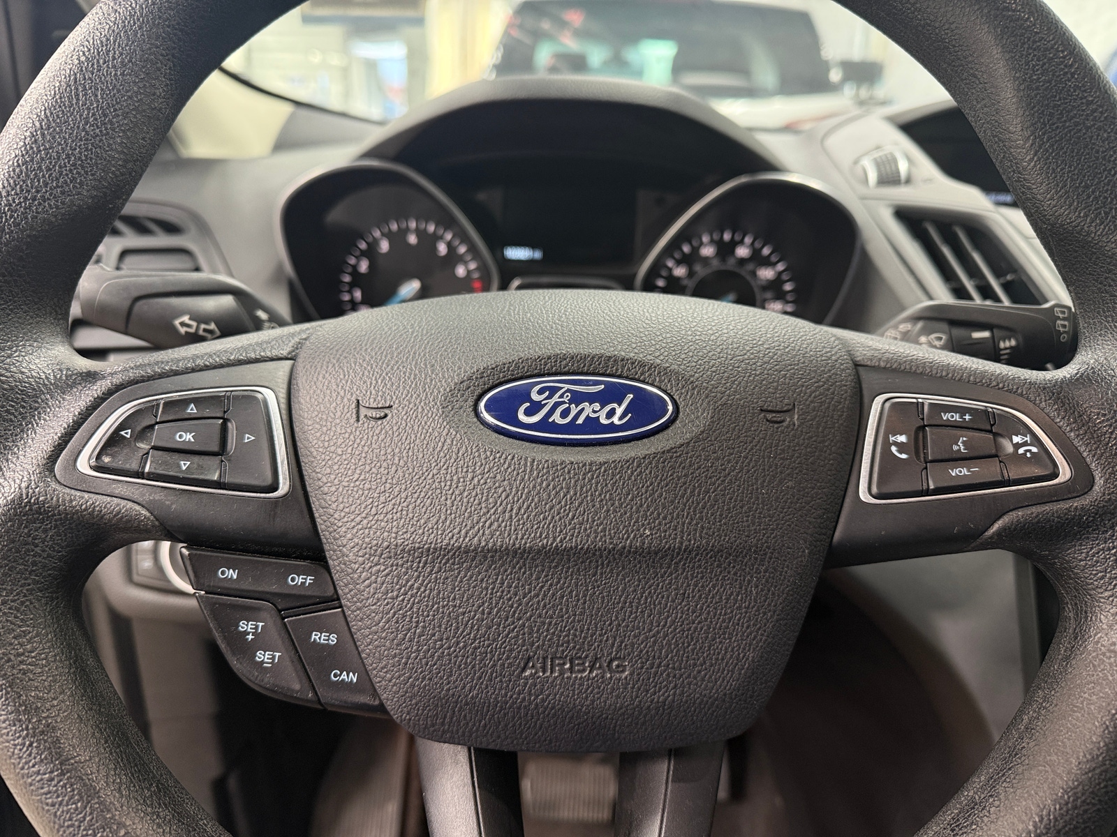 Thumbnail: 2018 Ford Escape - 5