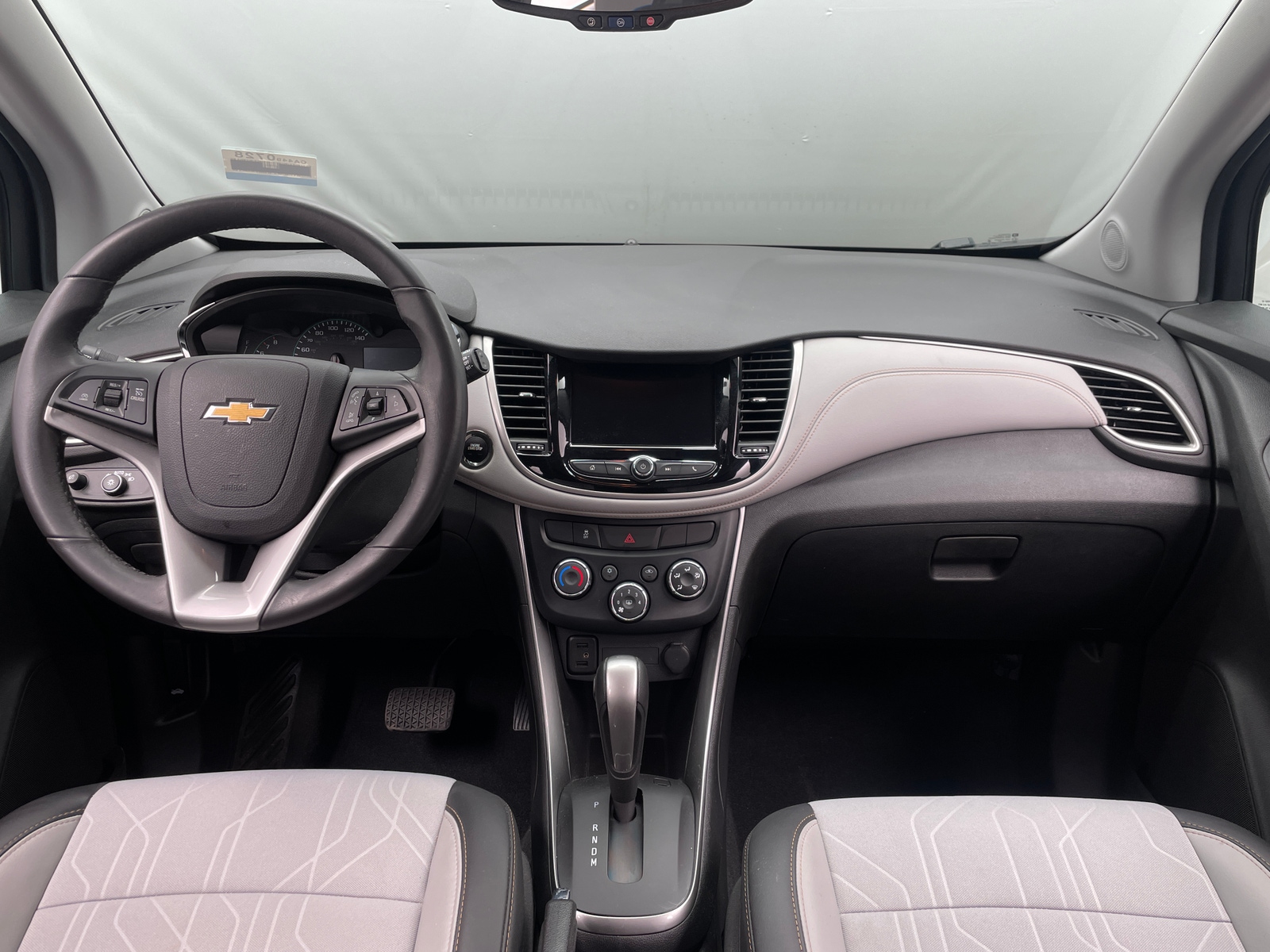 Thumbnail: 2020 Chevrolet Trax - 3