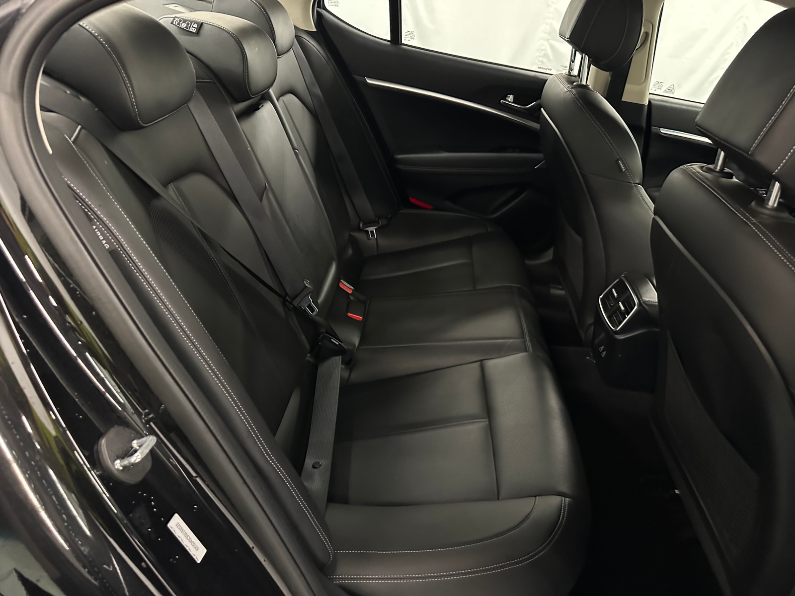 Thumbnail: 2025 Genesis G70 - 5