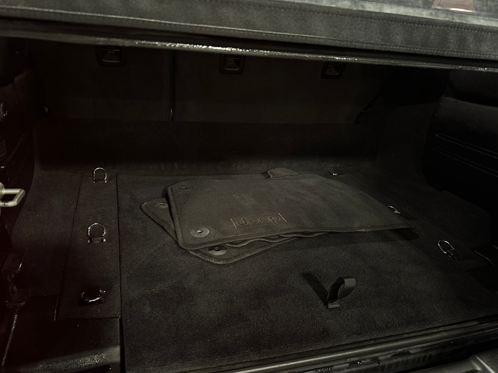 Thumbnail: 2024 Jeep Wrangler - 7