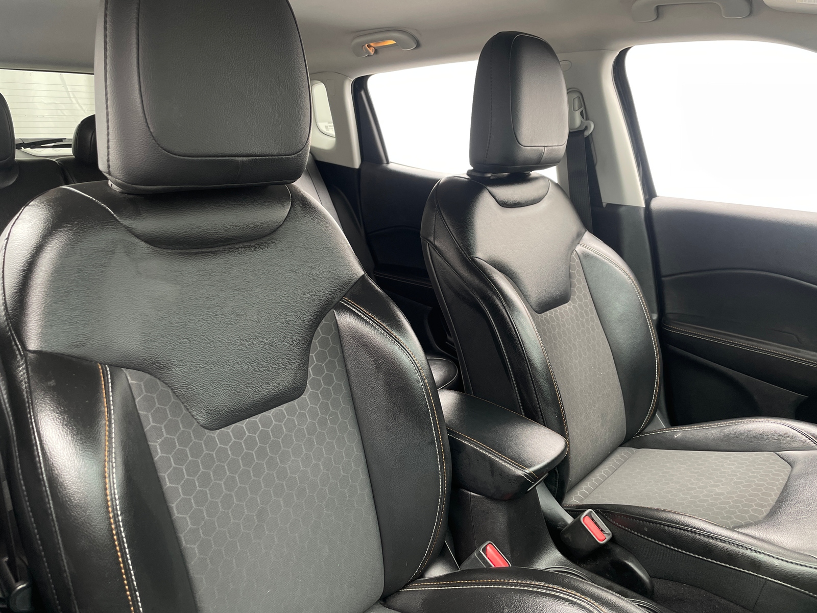 Thumbnail: 2018 Jeep Compass - 2