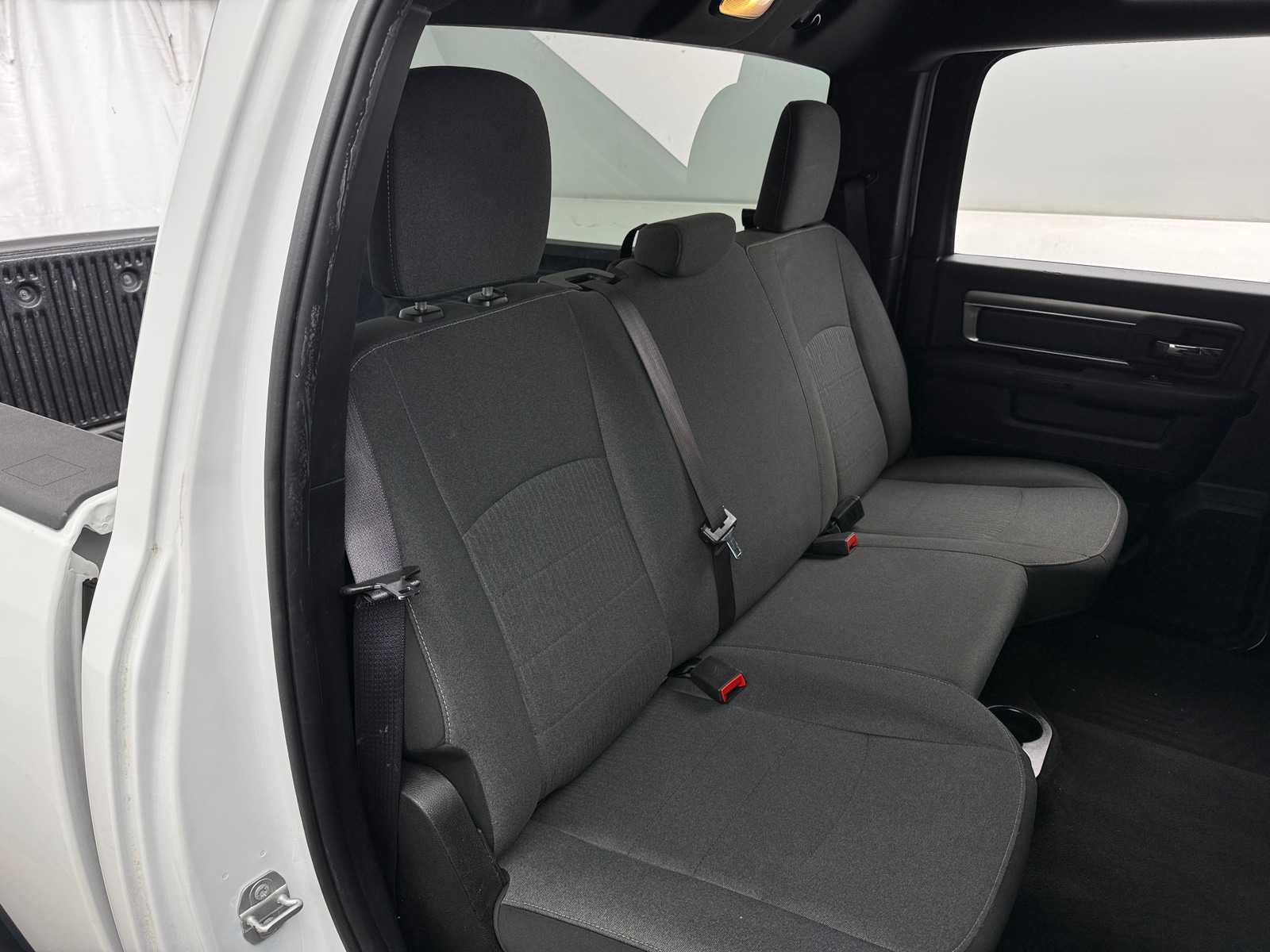 Thumbnail: 2021 RAM 1500 Classic - 6