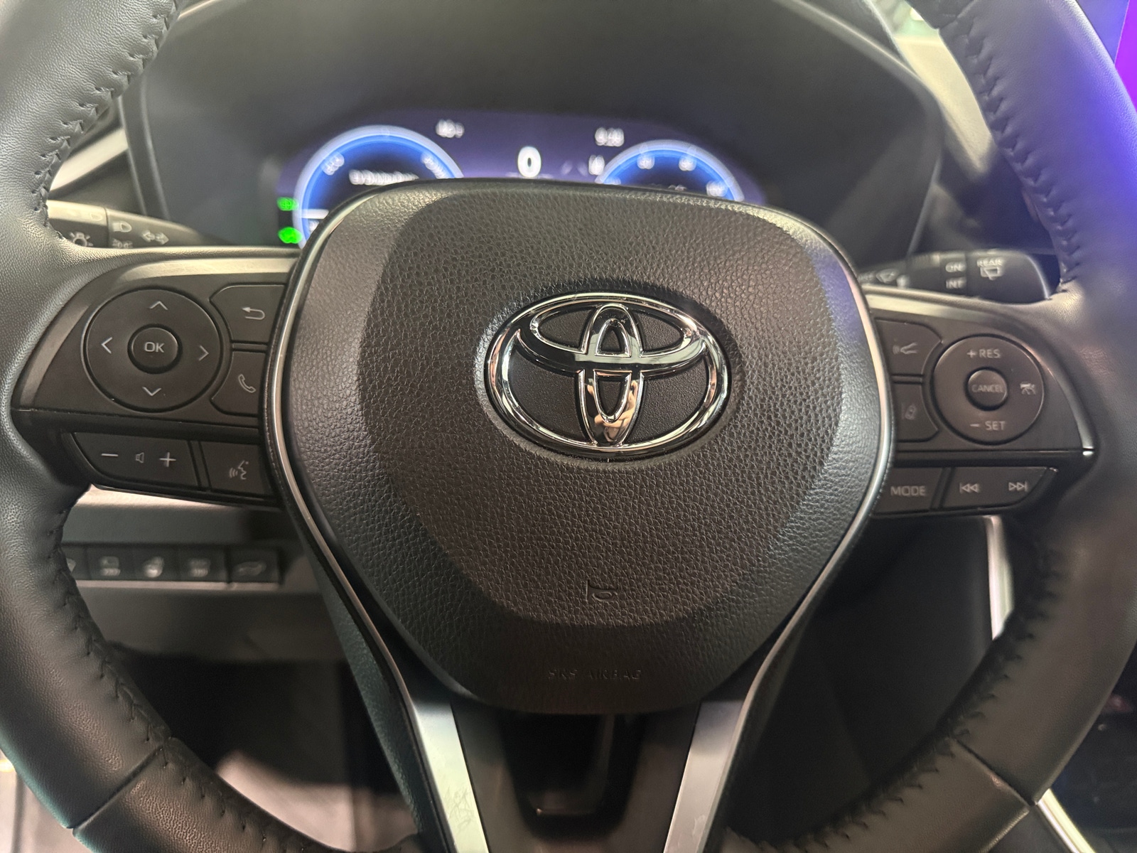 Thumbnail: 2024 Toyota RAV4 - 4