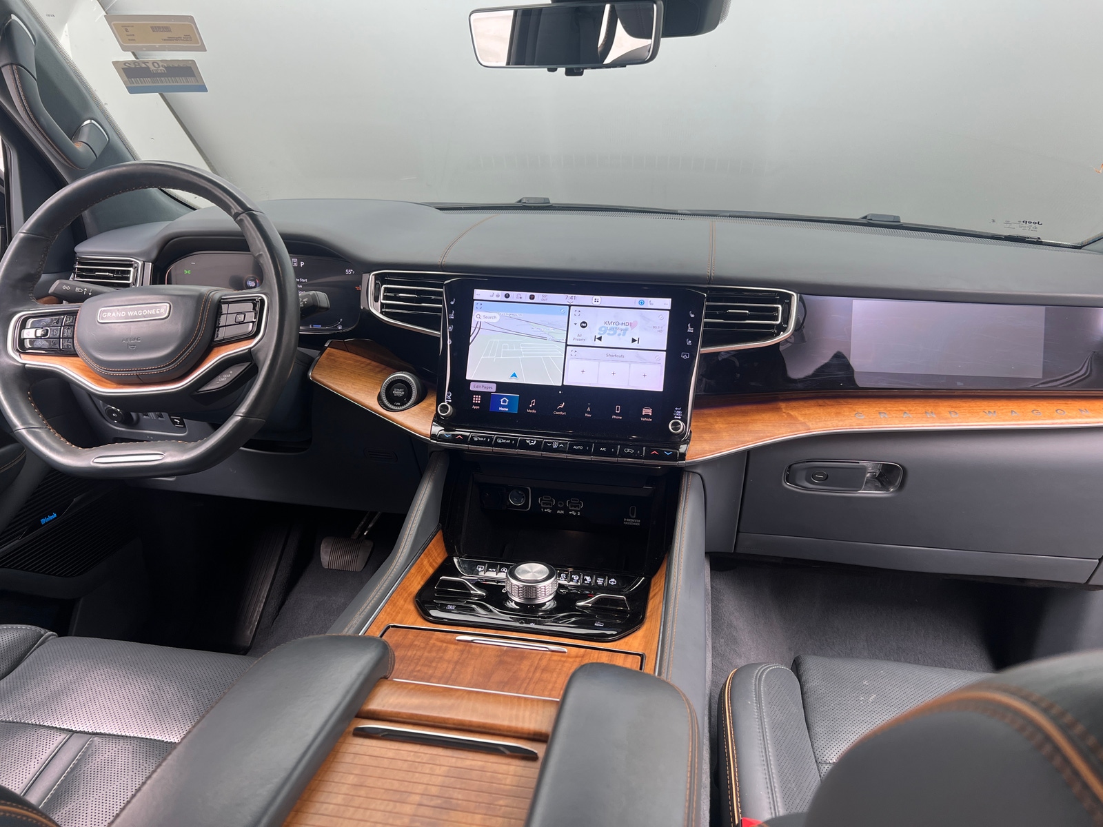 Thumbnail: 2023 Jeep Grand Wagoneer - 2