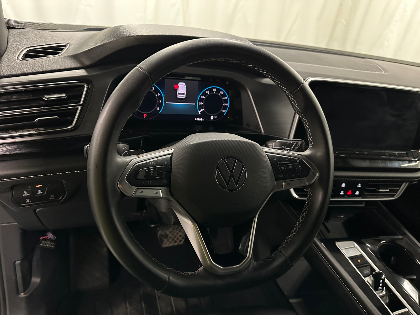Thumbnail: 2025 Volkswagen Atlas - 4