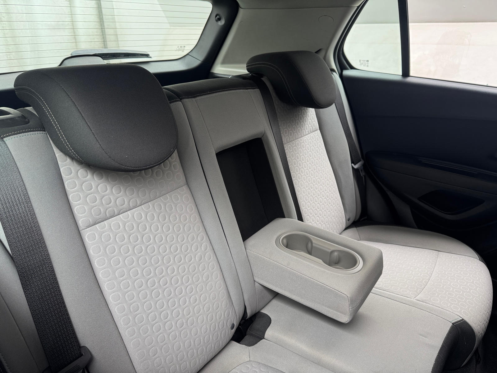 Thumbnail: 2015 Chevrolet Trax - 6