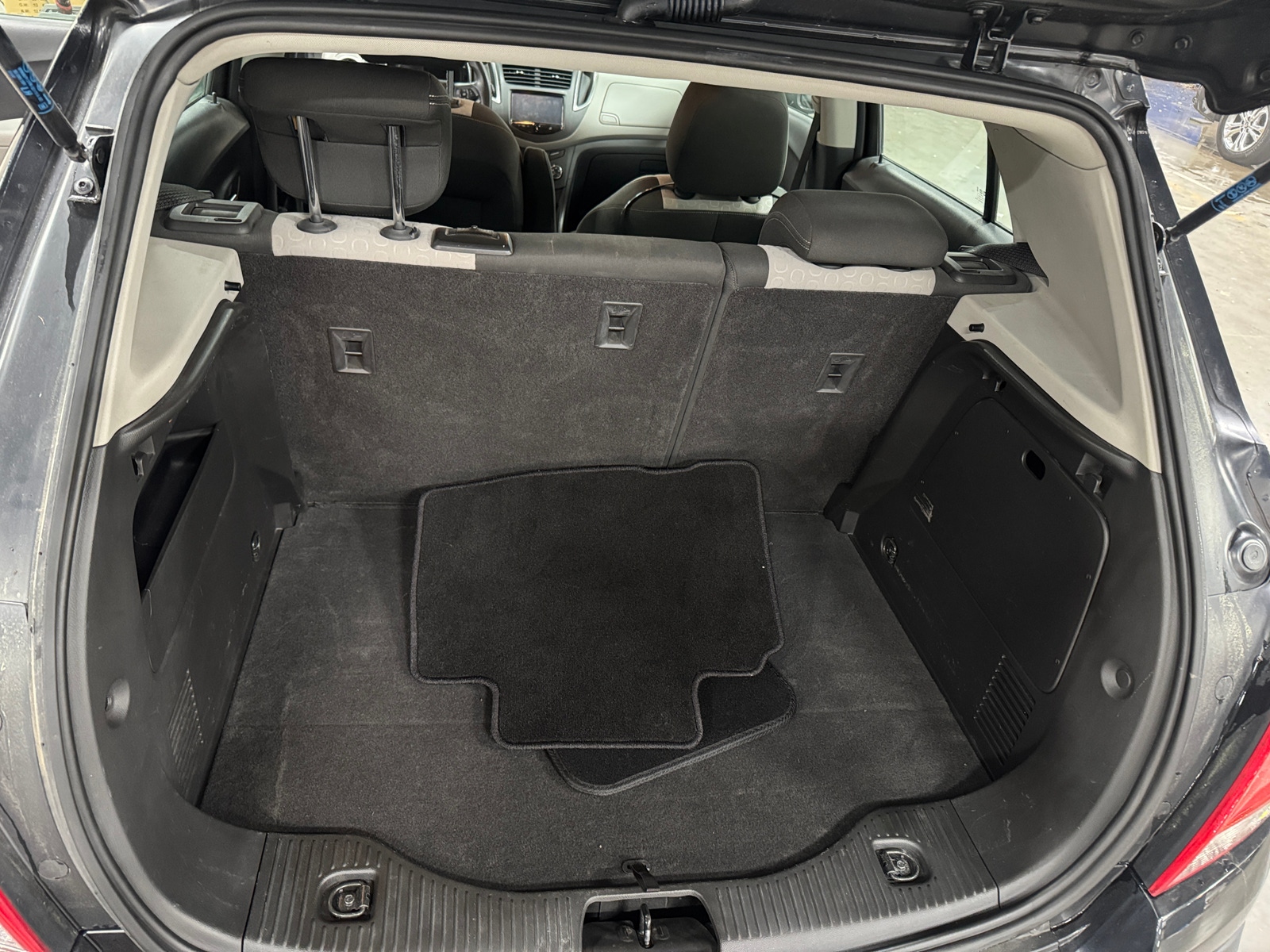 Thumbnail: 2015 Chevrolet Trax - 7