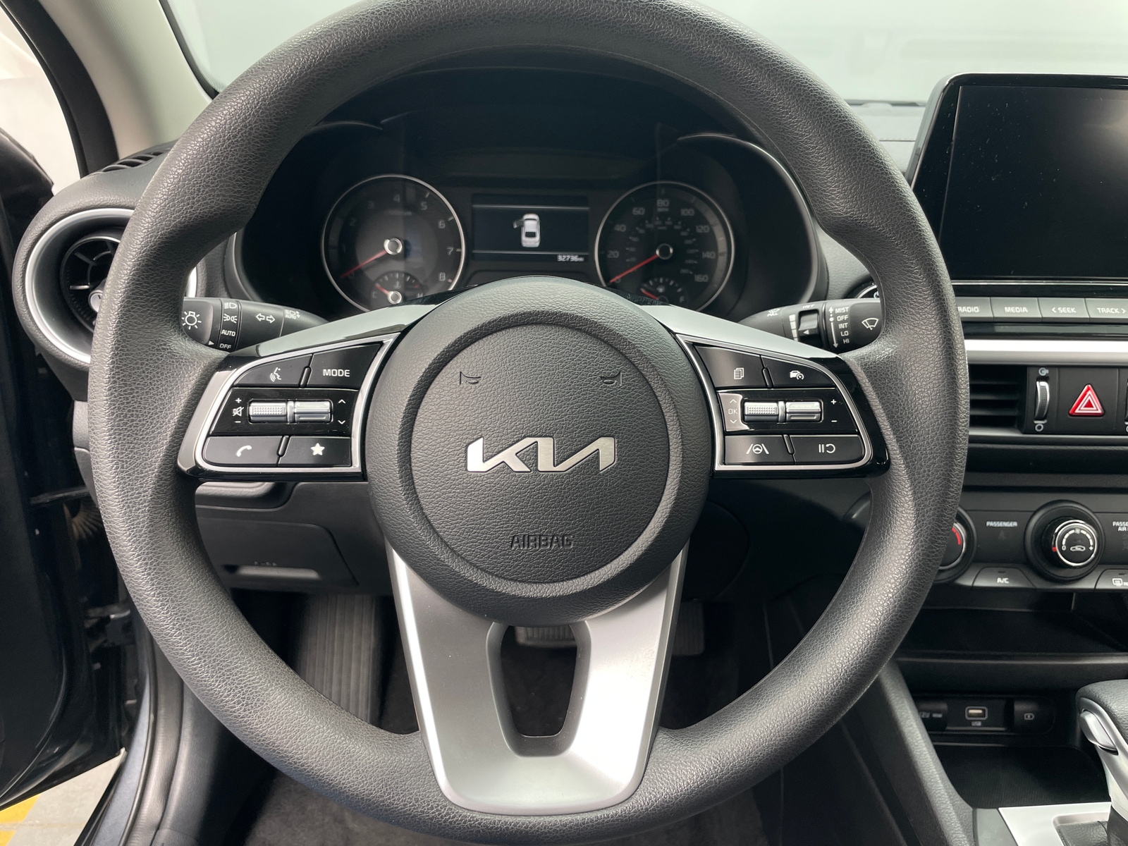 Thumbnail: 2024 Kia Forte - 5