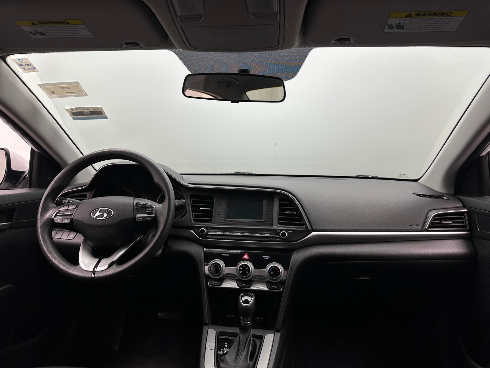 Thumbnail: 2019 Hyundai Elantra - 3