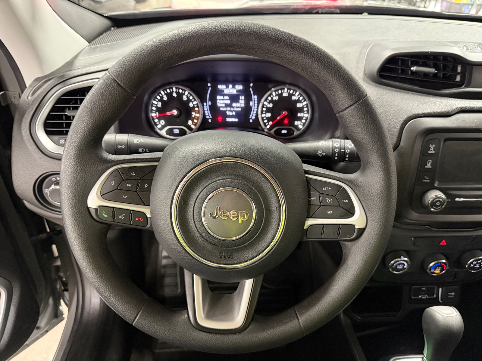 Thumbnail: 2020 Jeep Renegade - 5