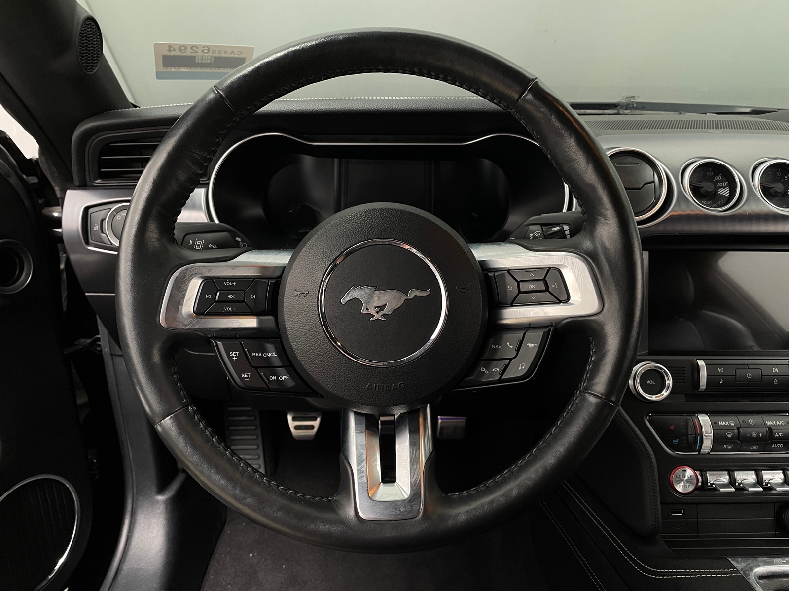 Thumbnail: 2022 Ford Mustang - 4