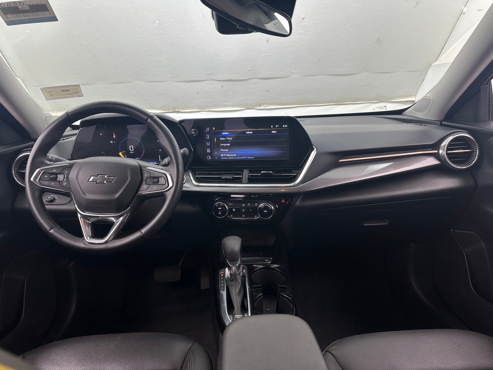 Thumbnail: 2025 Chevrolet Trax - 2